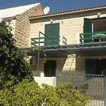Franceska شقة بول