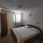 Διαμέρισμα Franceska
