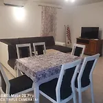 Διαμέρισμα Franceska