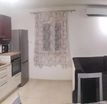 Apartmani Franceska