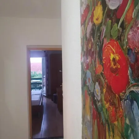 Franceska Apartment Bol