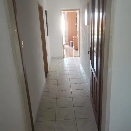 Apartmani Franceska